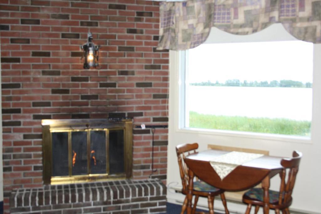 Au Doc Motel Repentigny Bilik gambar